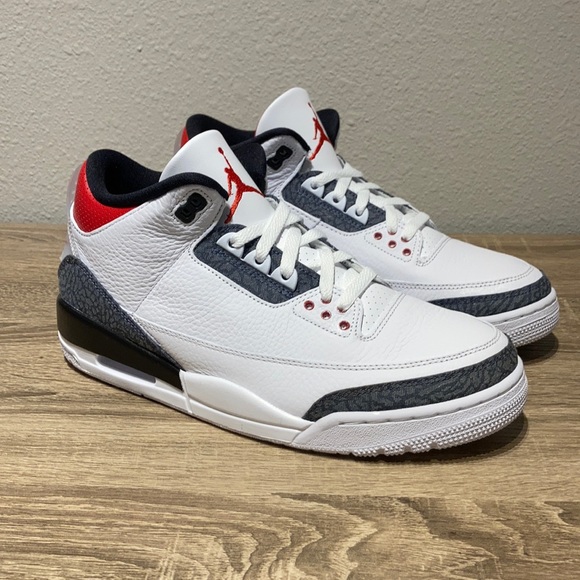 Air Jordan 3 Retro SE - Picture 3 of 9